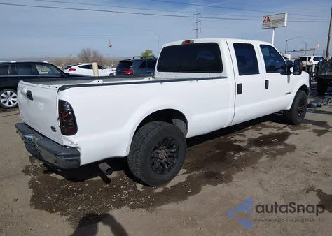 2004 Ford F-250 Lariat/Xl/Xlt из США, поврежденный, VIN 1FTNW20PX4EB64894
